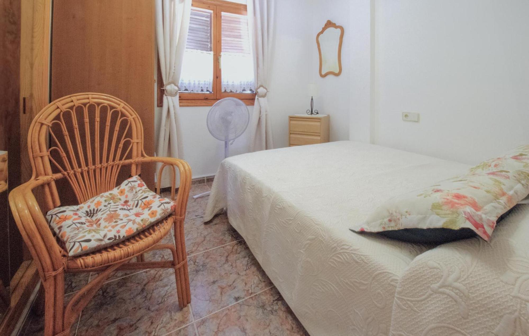 Cozy Apartment In Guardamar Del Segura Exterior foto
