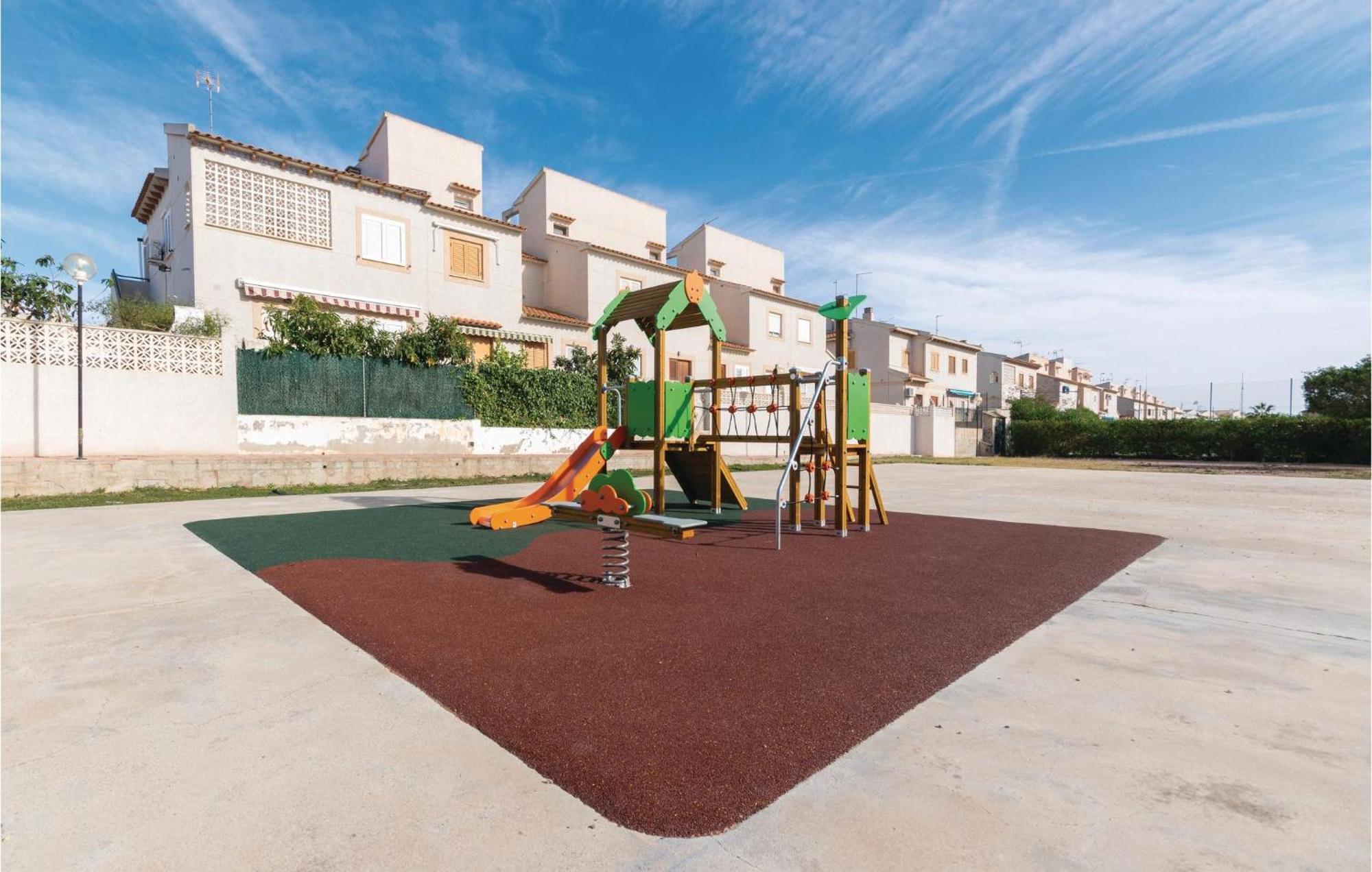 Cozy Apartment In Guardamar Del Segura Exterior foto