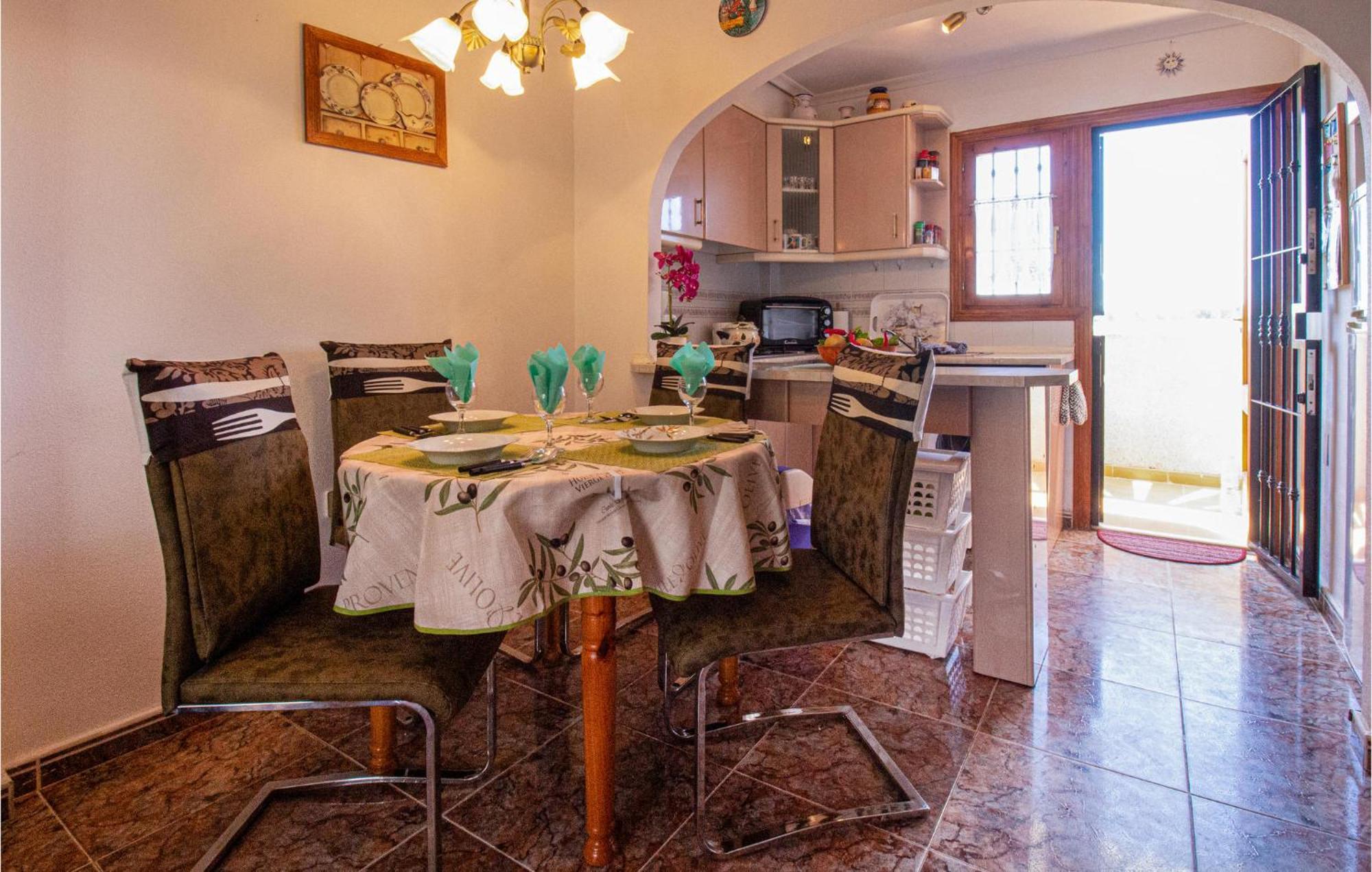 Cozy Apartment In Guardamar Del Segura Exterior foto